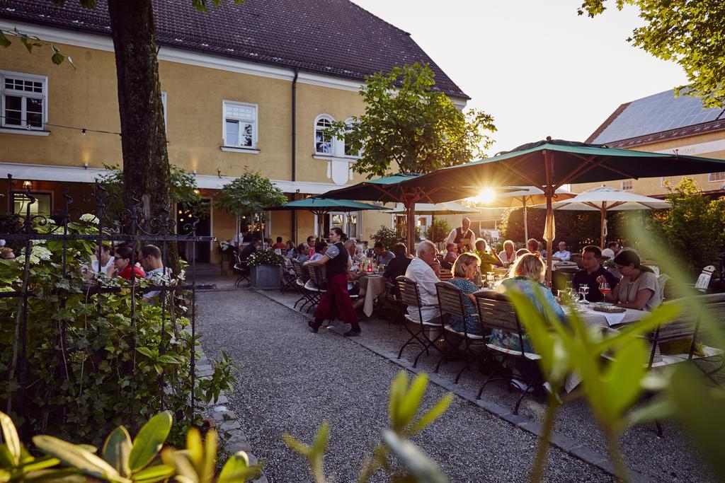 Hotel Gutsgasthof Stangl Vaterstetten Ngoại thất bức ảnh